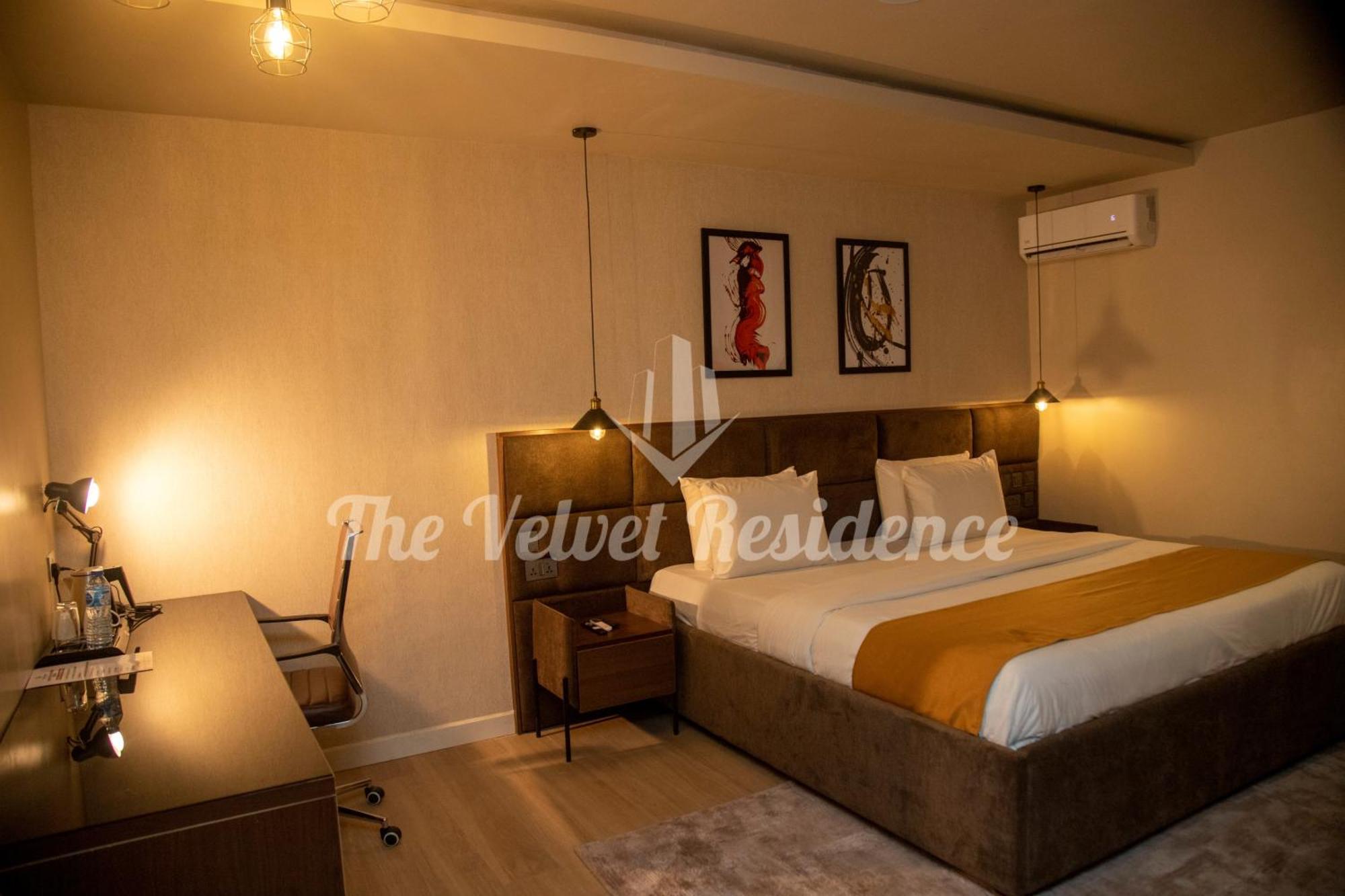The Velvet Residence Абуджа Екстериор снимка