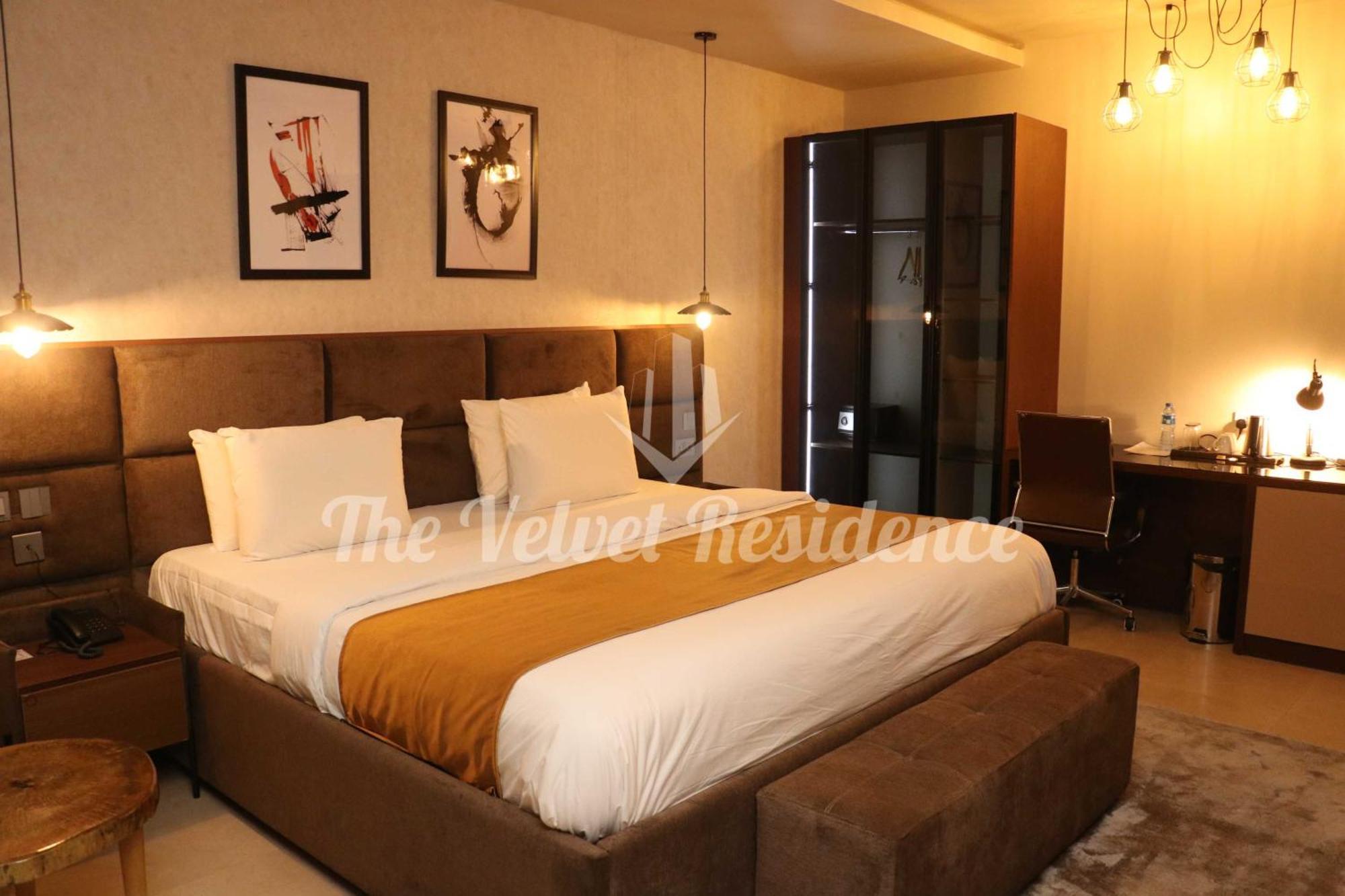 The Velvet Residence Абуджа Екстериор снимка