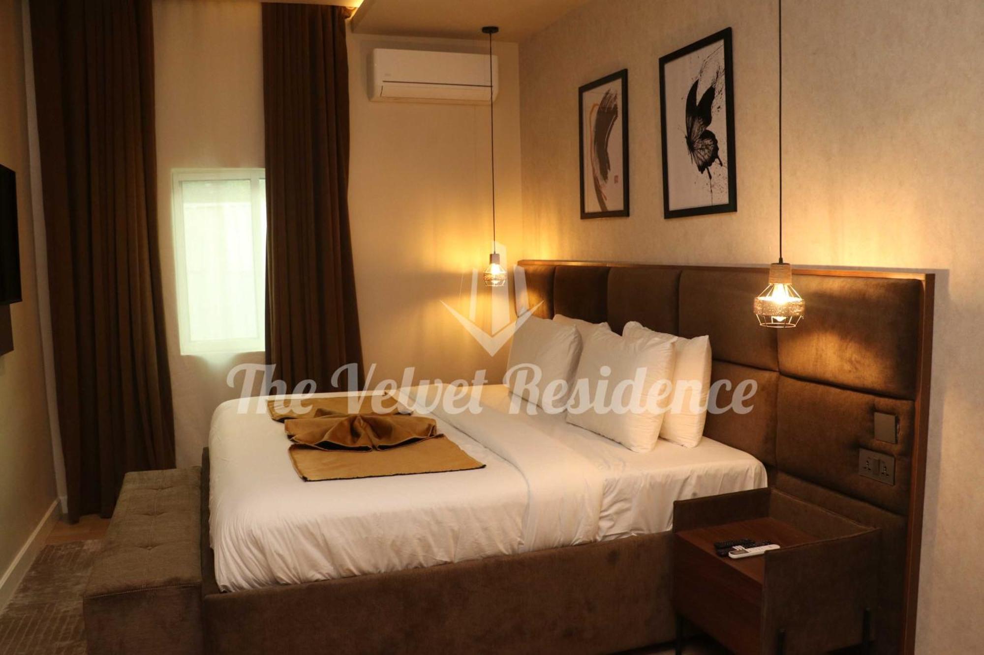 The Velvet Residence Абуджа Екстериор снимка